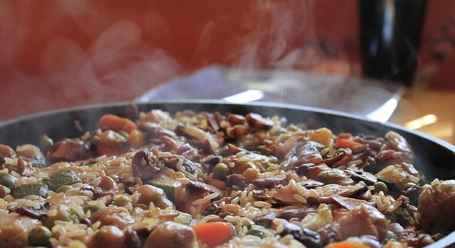 Come cucinare la Paella alla valenciana